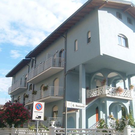 Hotel Gf Cesano Boscone Esterno foto